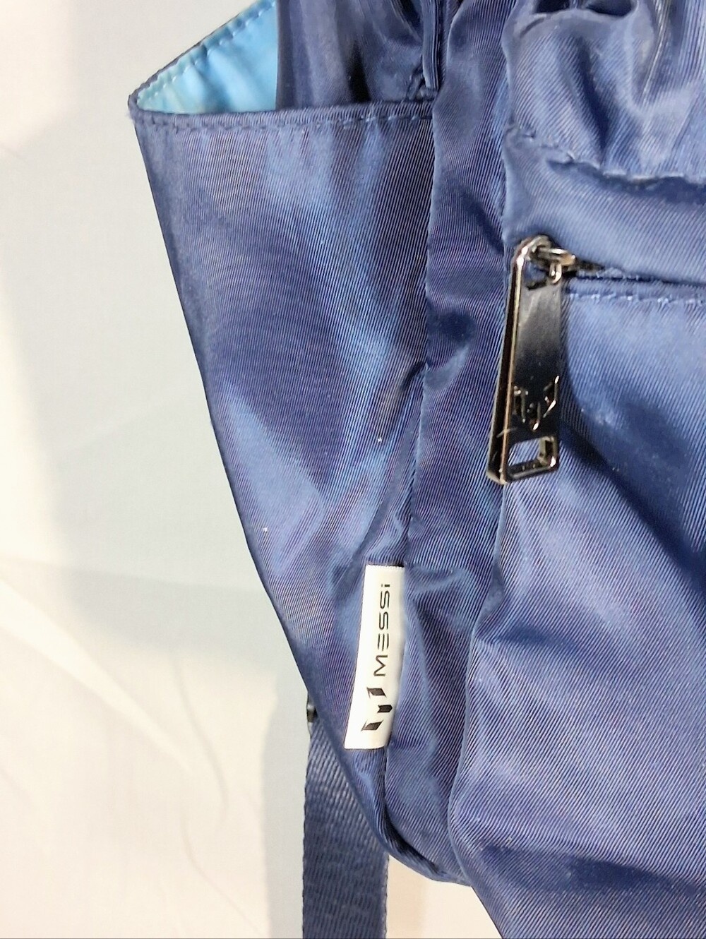 "Messi" Soccer Fever #10 Kids Navy/Light Blue Int. 5 Pocket Backpack/Knapsack - Picture 4 of 12